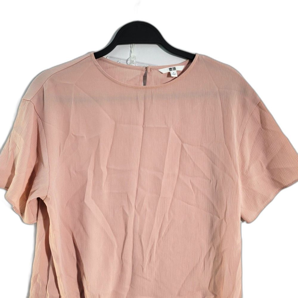 UNIQLO Pink Crinkle Oversized Boxy Short Sleeve Key Hole Back Blouse Crew Neck S